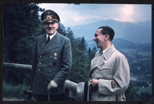 Hitler color (2)
